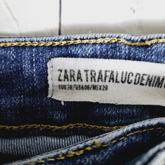ZARA | skinny high waist stretch distressed jeans - Picture 8 of 8